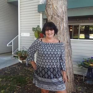 Meet your Posher, Leemarie